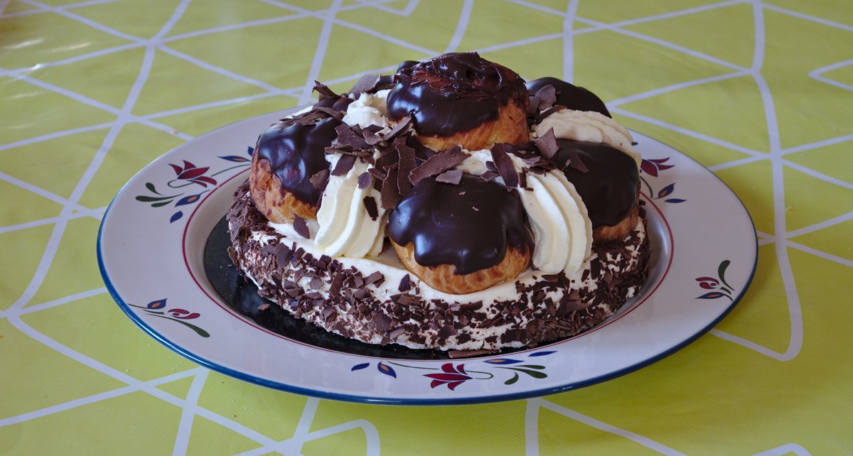 Saint-Honoré Cake